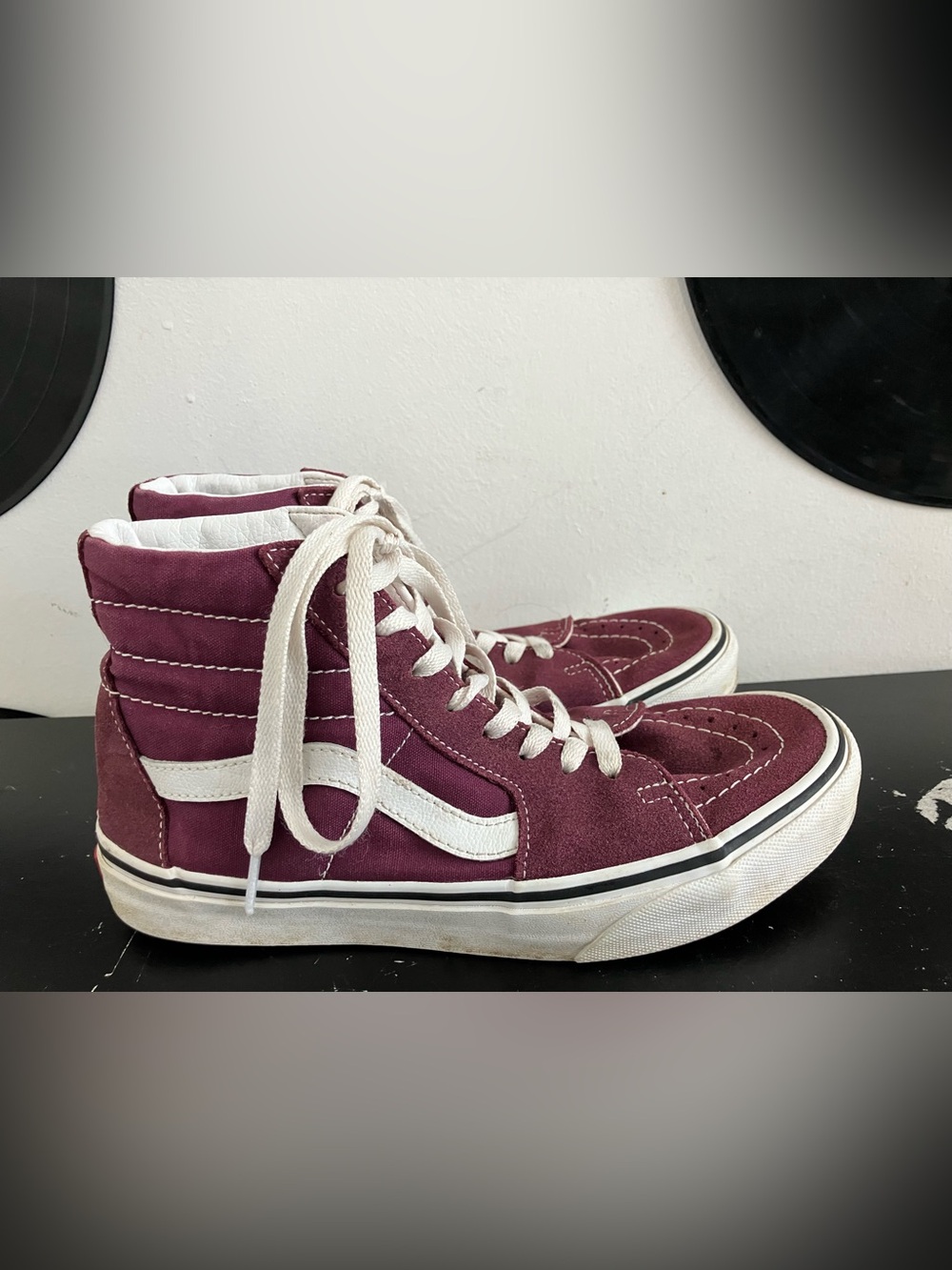 Vans Women's High-Top Sneakers in Burgundy with White Stripe